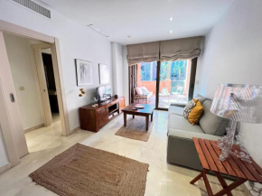 PUSHE Playa Granada Beach & Golf 25, Motril
